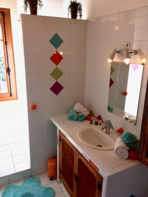 La Suite De Garlone Aujargues Exterior foto