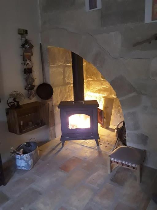 La Suite De Garlone Aujargues Exterior foto